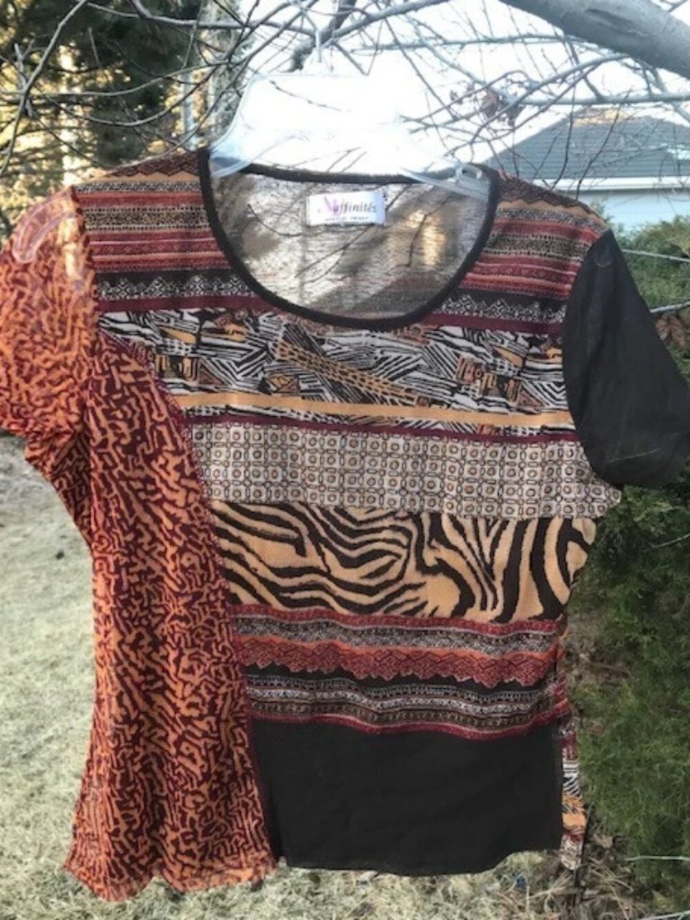 Tribal print mesh tee Affinites (France) sz S brown/rust/earth tones